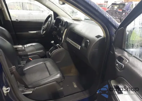 2016 Jeep Compass Latitude из США, поврежденный, VIN 1C4NJDEB2GD781157